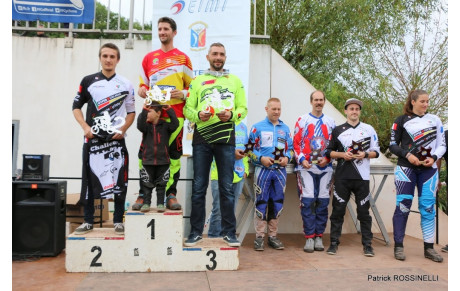 Jules BARBE et  Olivier REY  remportent le  Championnat Nord Est de BMX