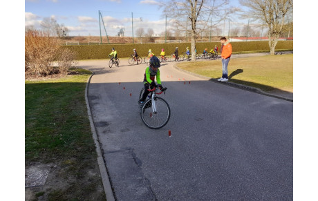 avec nos jeunes cyclistes