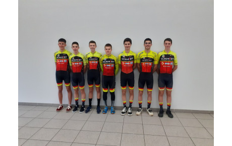 L'équipe U19 du Cycle Golbéen