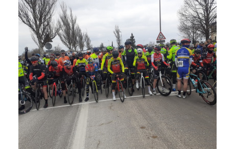 Les Golbéens au sein du peloton